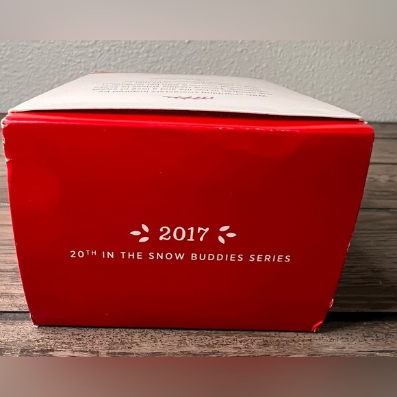 Hallmark NEW 2017 Christmas Ornament “Snow Buddies” 20th in the series - Picture 9 of 10